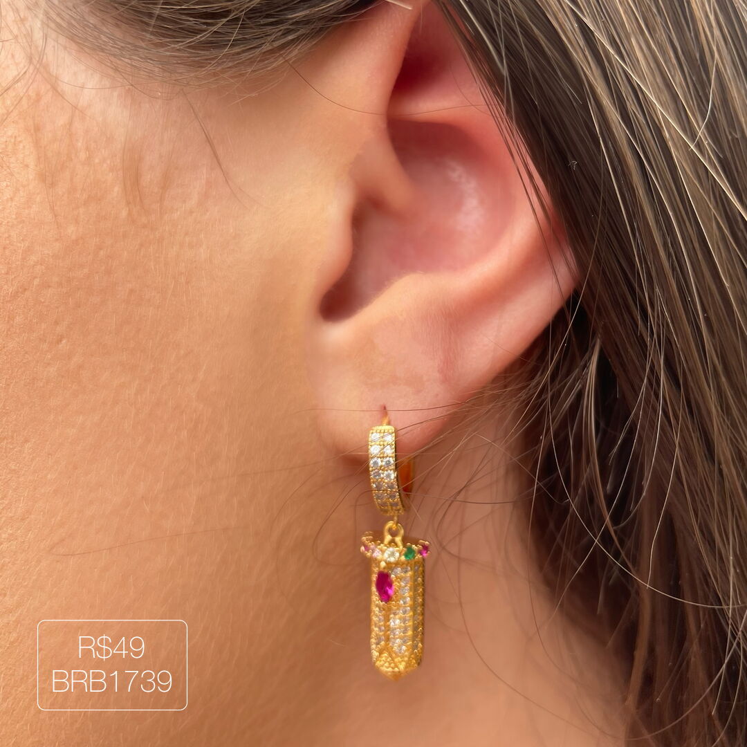 Argola Cristal Facetado c/ Navete Rosa Cravejado Cristal Dourado